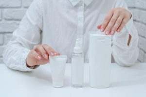 szklane butelki na kosmetyki